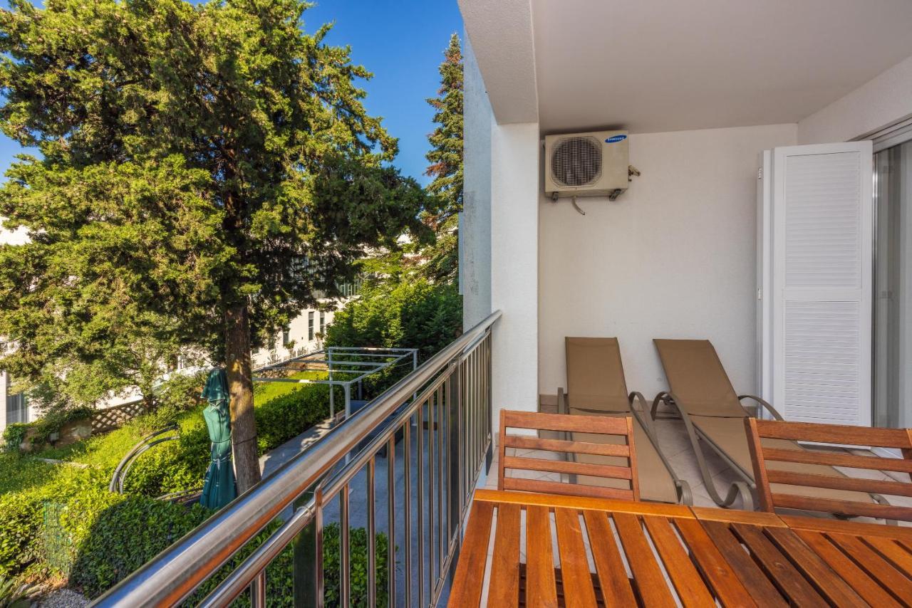 Apartmani Heta Alagic I Selce Exterior photo